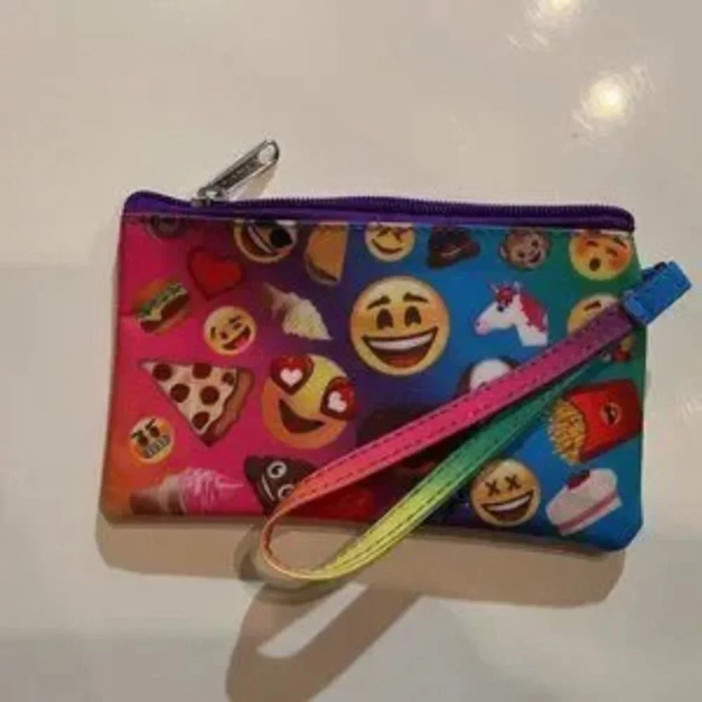 Zipper‎ Pouch by Top Trenz Emoji (Gently-Used) (kids/x)